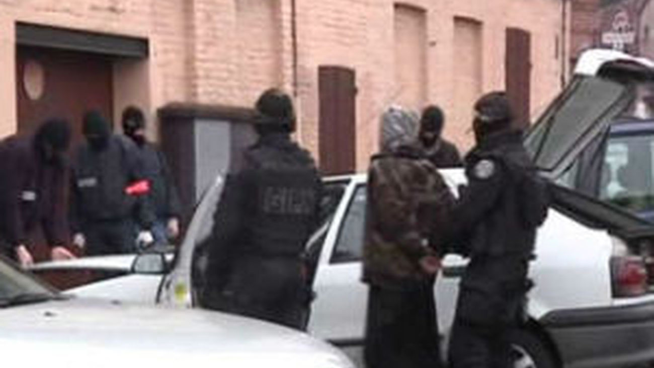 Diez detenidos en una nueva redada contra el terrorismo islámico en Francia