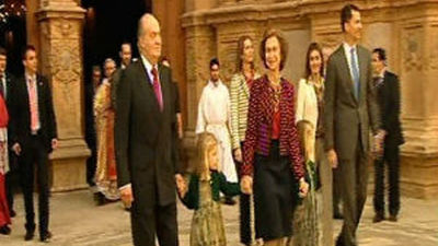 El Rey y el Príncipe mantienen sus sueldos en 2013