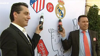 Paco Buyo y Paulo Futre calientan el derby