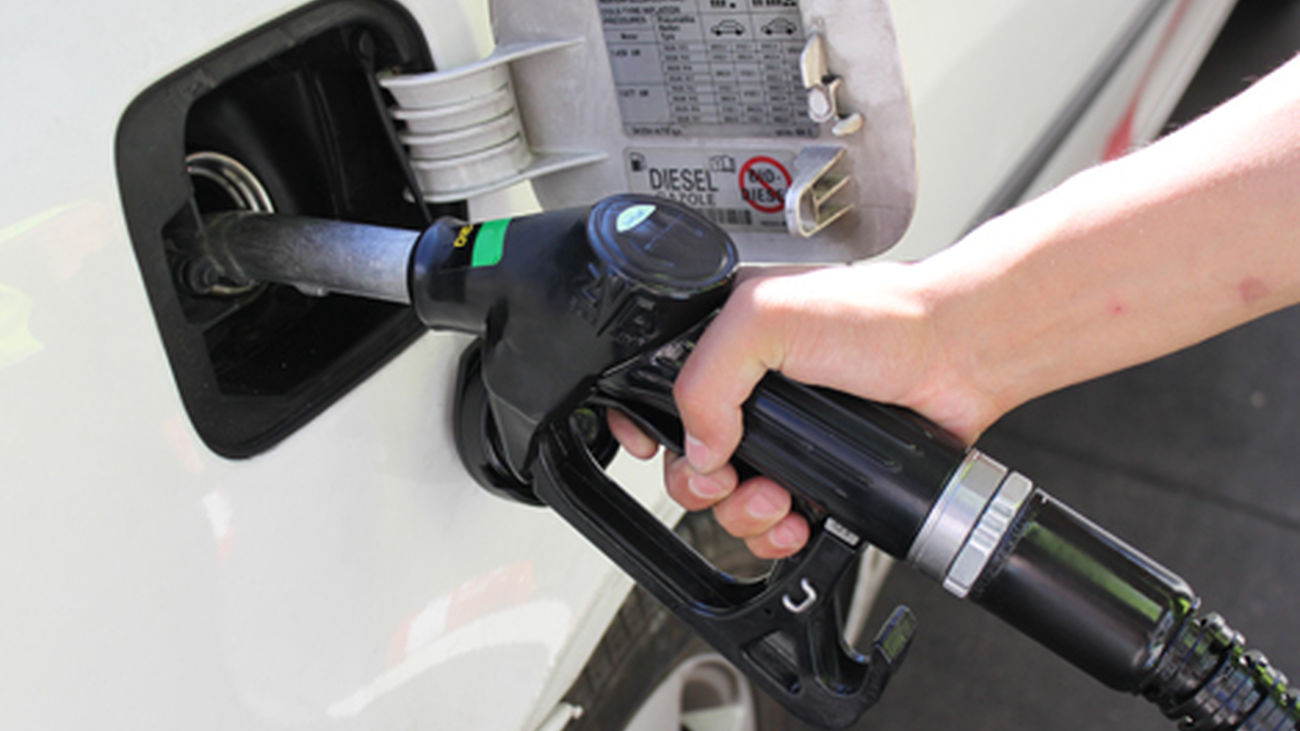 Los precios bajaron hasta el 2,3% en marzo por el abaratamiento de luz y gasolinas