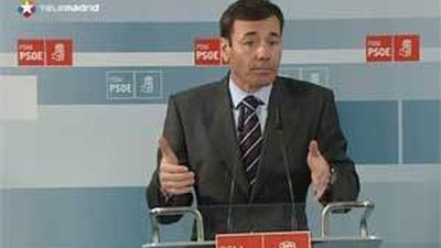 Tomás Gómez: La subida de precios es "la puntilla al transporte público"