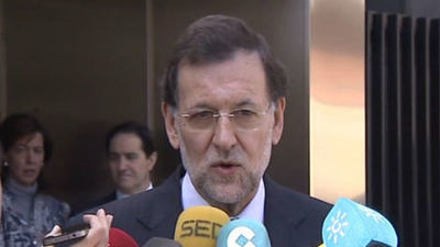 El Rey evoluciona muy bien y camina con total autonomía, ayudado de muletas