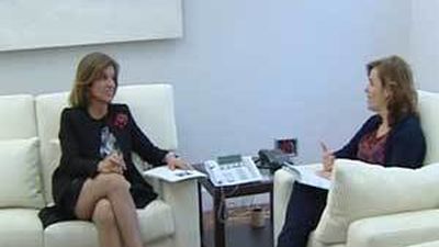 Botella y Saenz de Santamaría perfilan el apoyo del Gobierno a Madrid 2020