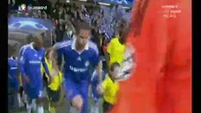 El Barcelona vuelve a Stamford Bridge con el escándalo en el recuerdo