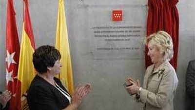 Aguirre dice que ahorrará "de donde pueda" para que los recortes no afecten a Sanidad