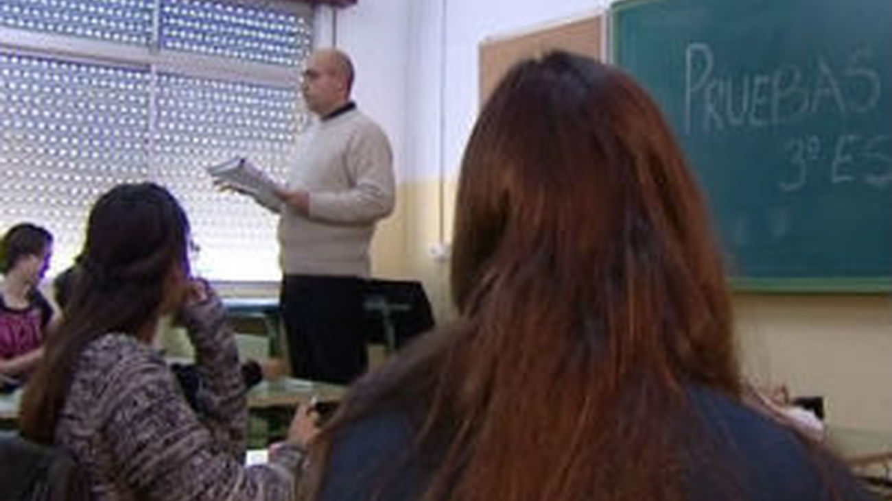 Más de 58.000 alumnos madrileños de 3 de la ESO miden sus conocimientos