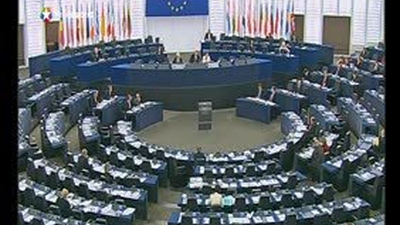 La Eurocámara censura la expropiación de YPF y reclama a la UE que responda