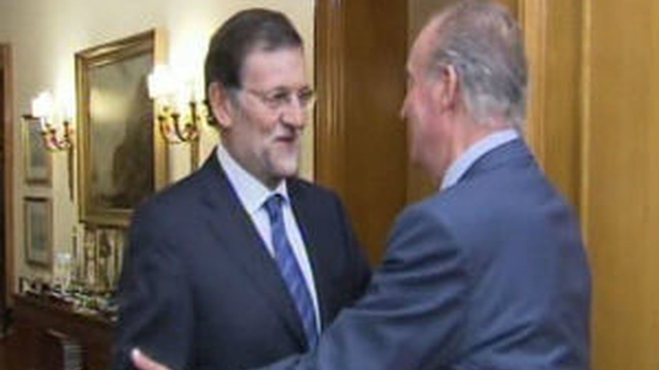 Don Juan Carlos con Mariano Rajoy