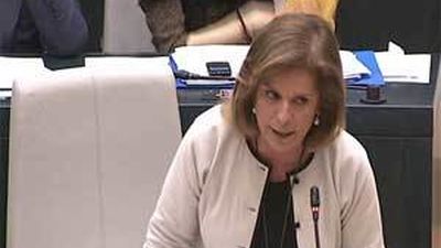 Botella insiste en su compromiso por la estabilidad presupuestaria