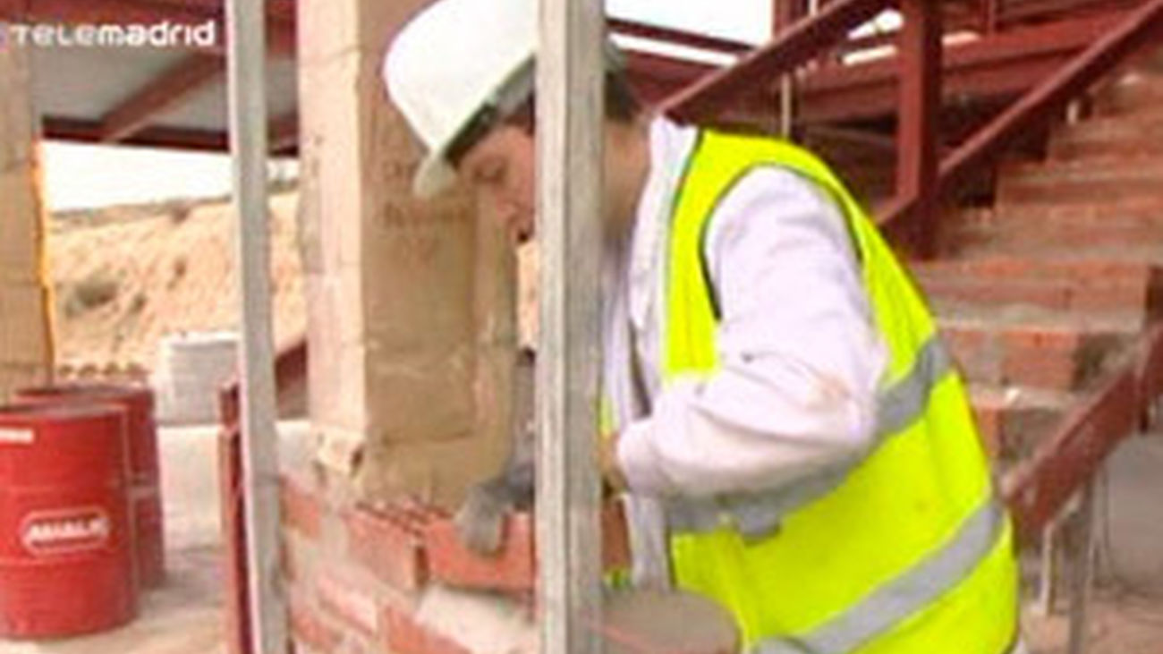 Cursos para paliar el paro en la construcción