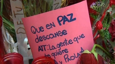 Los vecinos, donde asesinaron a un joven dominicano, denuncian la inseguridad del barrio