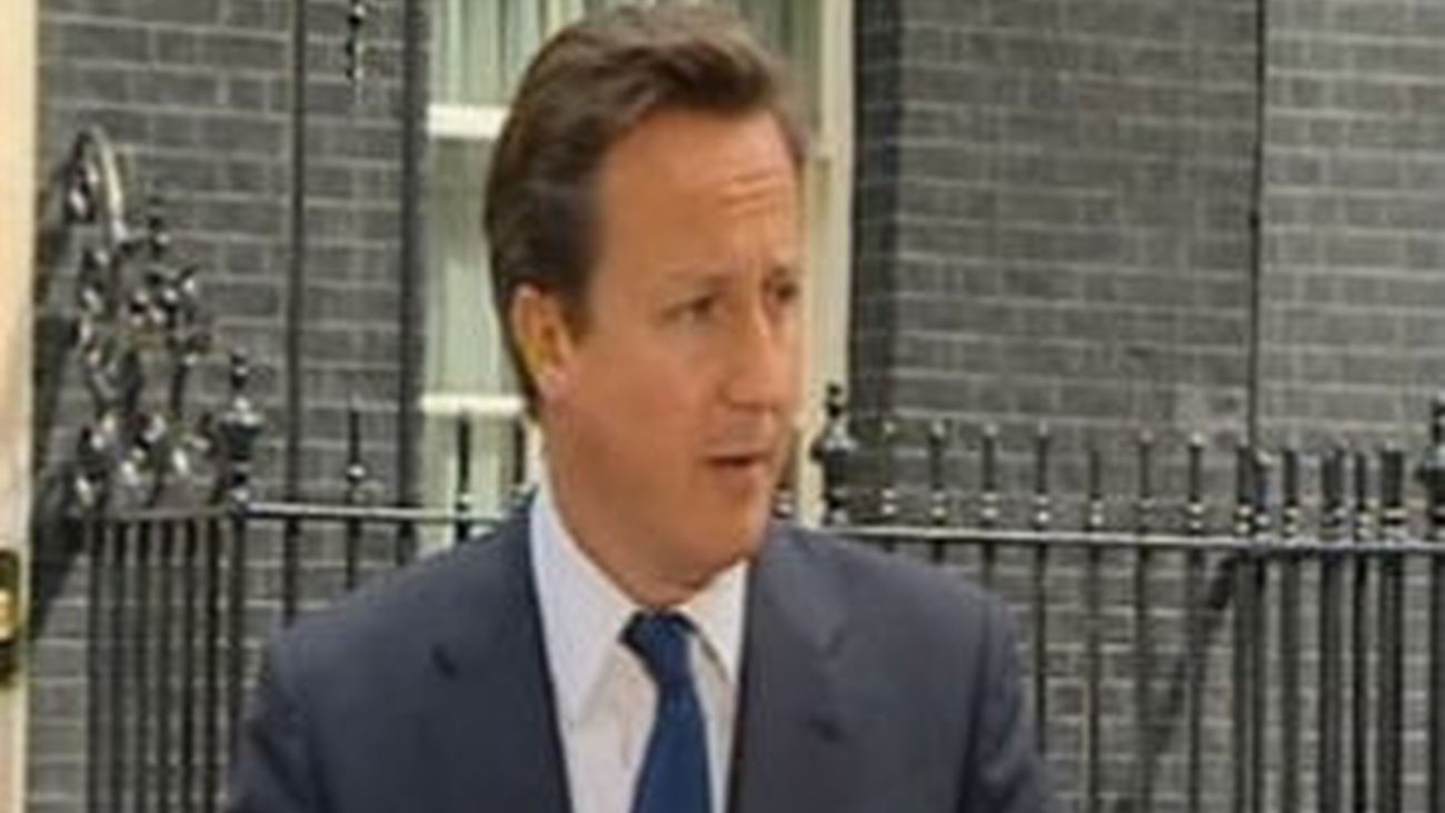 El Gobierno de David Cameron busca reinventarse tras la debacle electoral