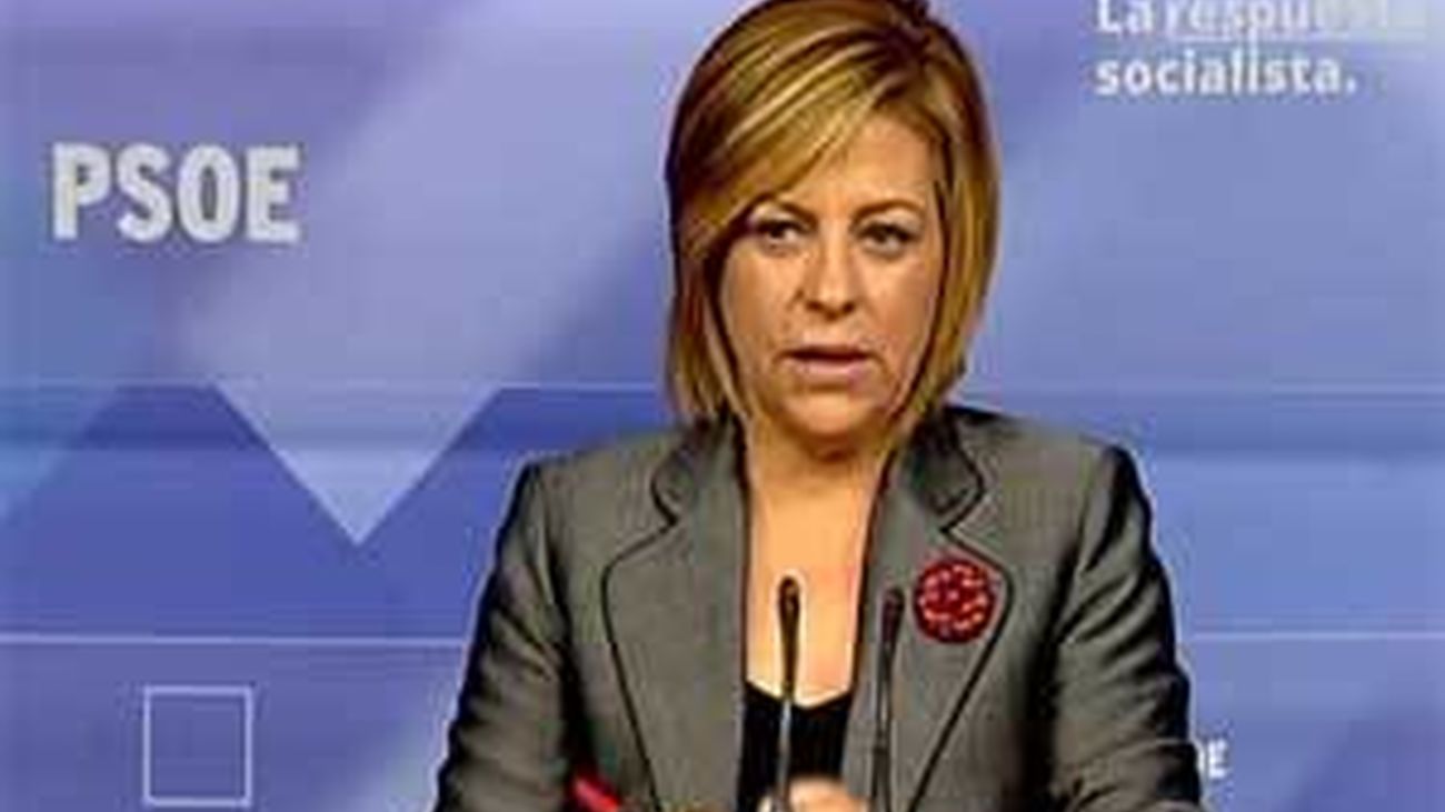 Valenciano sugiere a Rajoy que sea el segundo en reclamar un cambio de política a Merkel