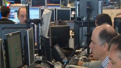 España eleva hasta un 50% el interés de los bonos emitidos este jueves