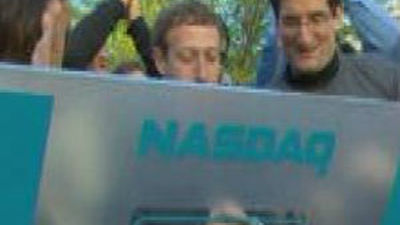 Facebook no convence en su primer día en Wall Street