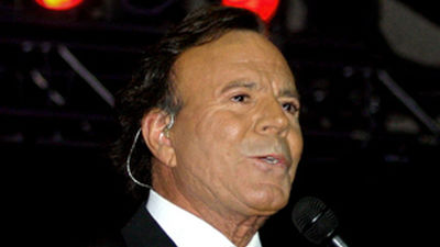 A la venta las entradas para el concierto que ofrecerá Julio Iglesias en León