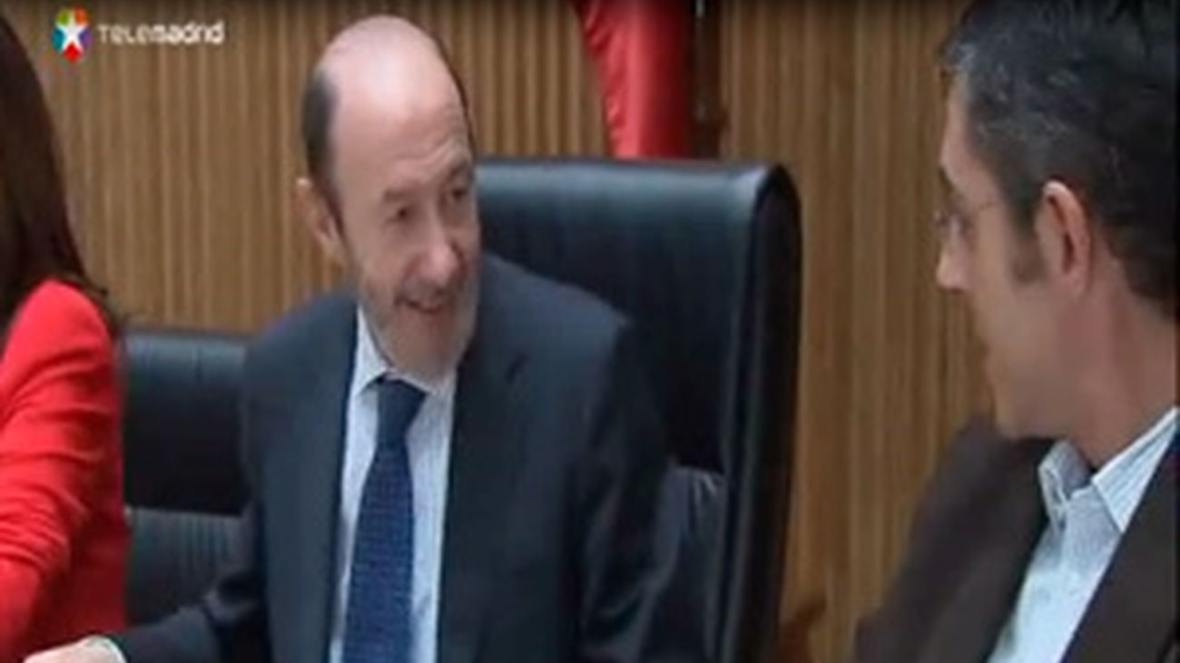 División en el PSOE por la comisión de investigación de Bankia