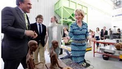 Aguirre inaugura las nuevas instalaciones de la Fundición de Escultura en Bronce Eduardo Capa