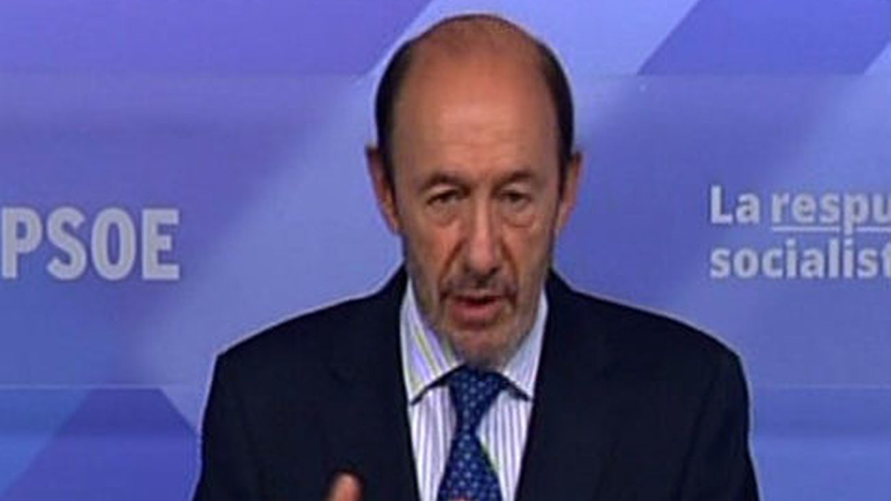 Rubalcaba asegura que "el rescate deteriora la imagen de  España"