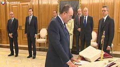Linde promete ante el Rey como gobernador del Banco de España