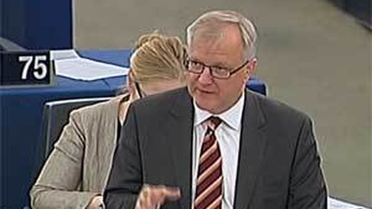 Rehn: el "único objetivo" de la ayuda es "proteger los ahorros  de los españoles"