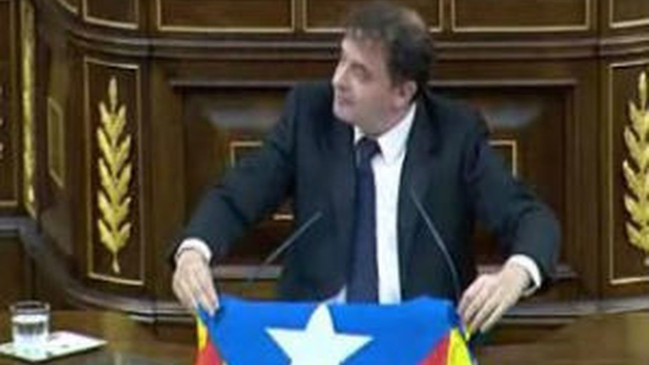 El PP veta la iniciativa que propone prohibir los "ultrajes" a España en actos deportivos