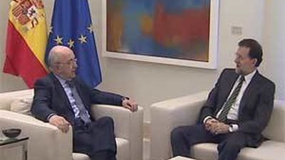 Rajoy y Almunia se reúnen en Moncloa en un momento de máxima tensión