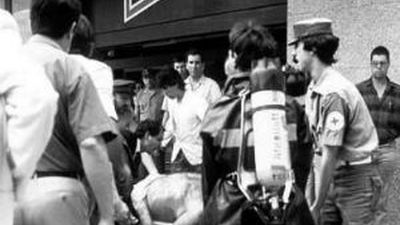 Una víctima de Hipercor se reúne con un etarra condenado por el atentado