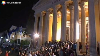 El Eurogrupo, la UE, el FMI y el G7 acogen con satisfacción el resultado griego