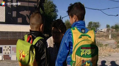 Cruz Roja trabaja con las familias de la Cañada para la escolarización de sus hijos