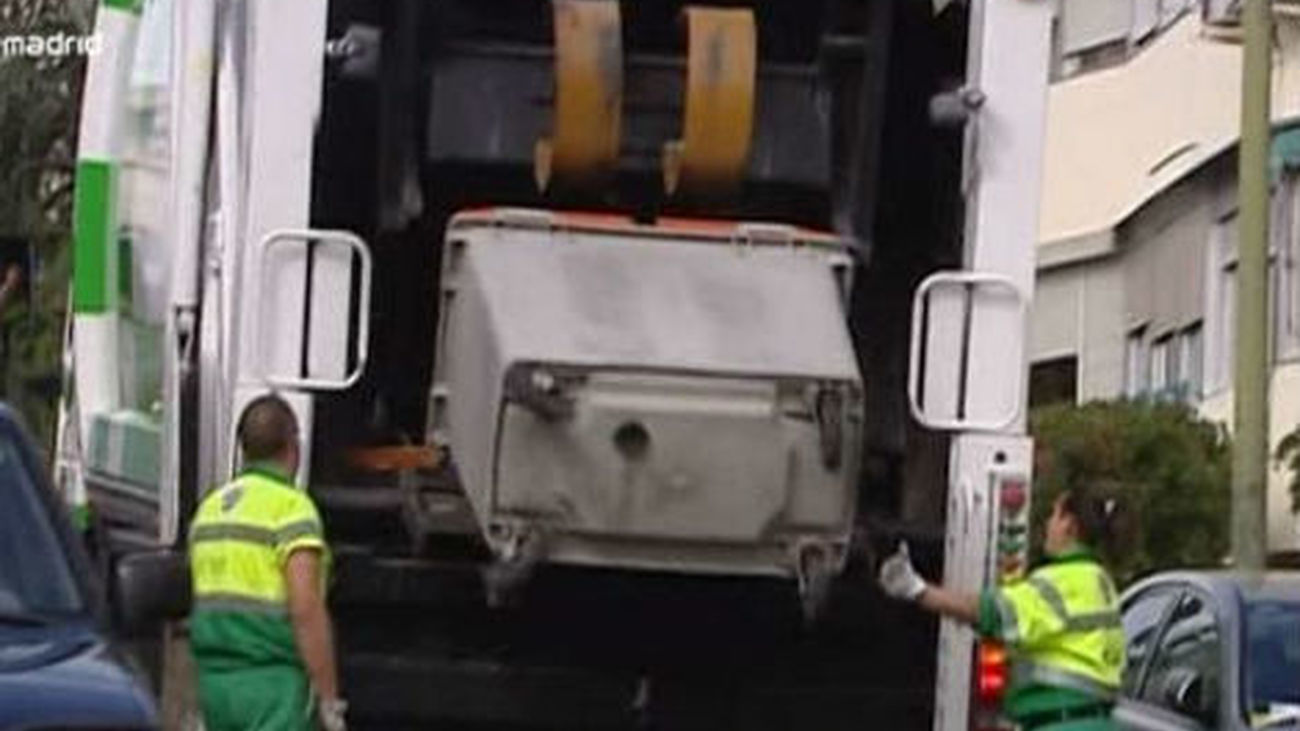 Amenazan con una huelga de basura en Madrid tras anunciar FCC un ERE