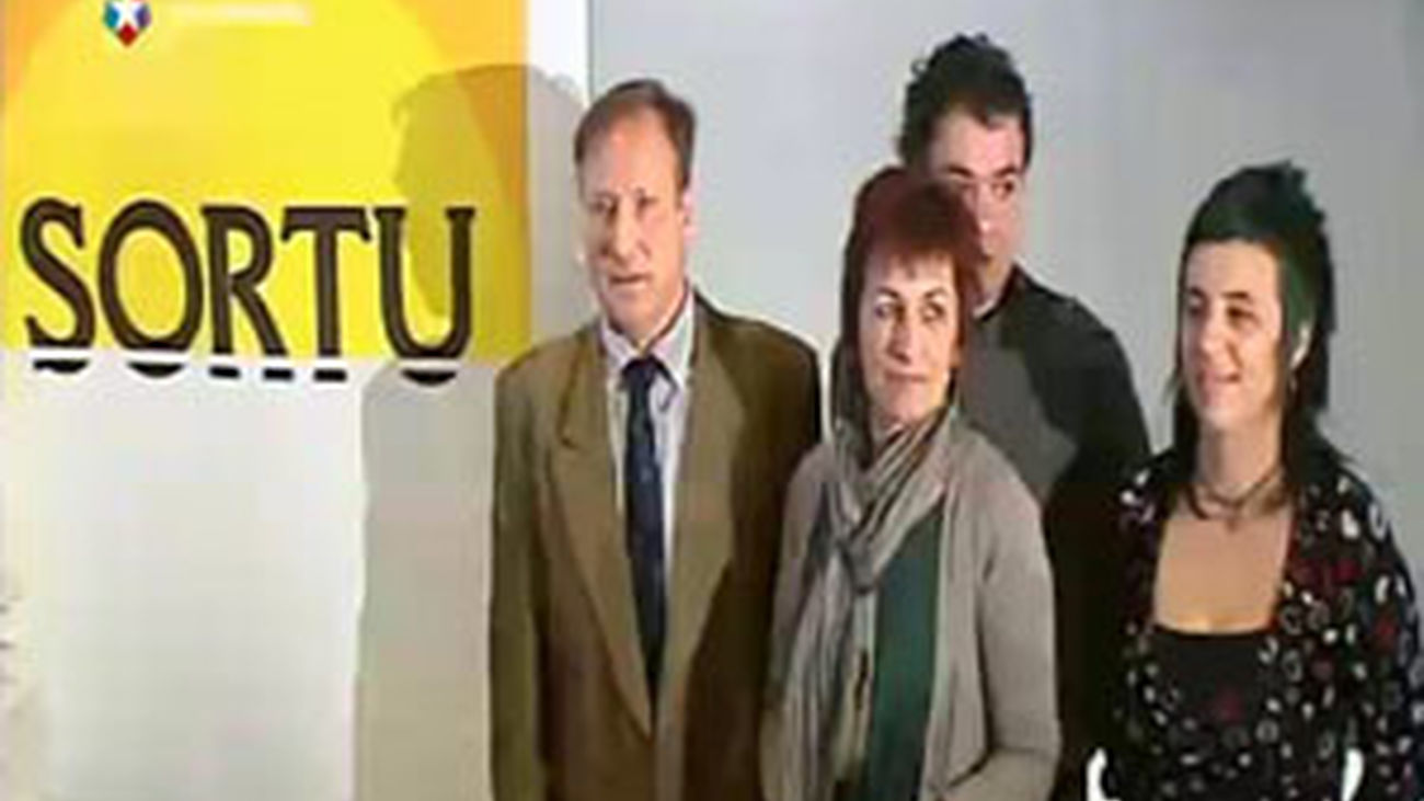 El Tribunal Constitucional ordena inscribir a Sortu como partido político