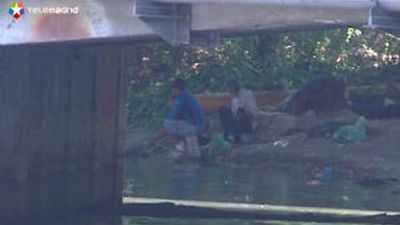 Pesca furtiva junto al Puente de los Franceses