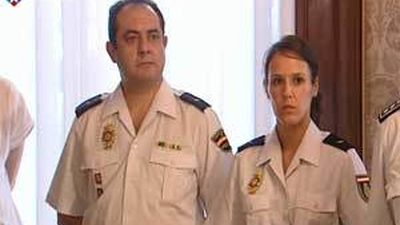 Los joyeros premian a dos policías nacionales que arriesgaron la vida por defenderles