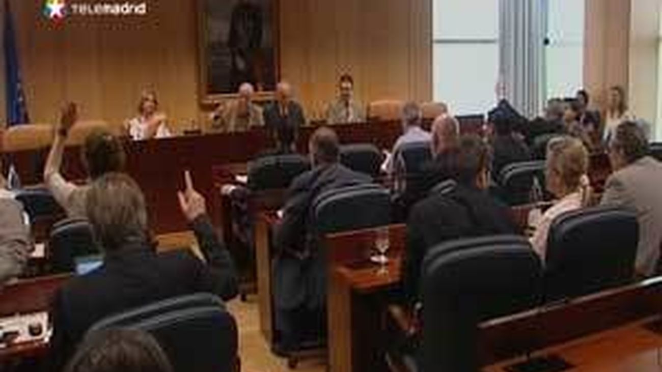 Luz verde al ajuste de 1.045 millones en los Presupuestos de la Comunidad