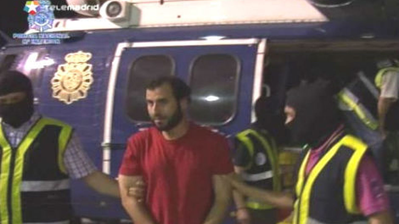 Cosidó dice que los islamistas detenidos en Melilla eran una amenaza de primer orden