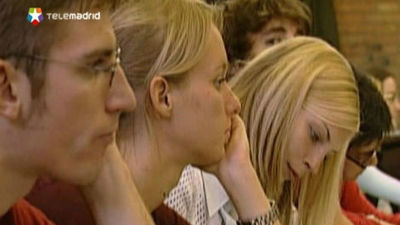 Las becas universitarias exigirán un 5,5 este curso y un 6,5 al siguiente