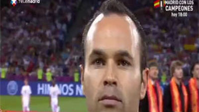 Iniesta, mejor jugador de la Eurocopa 2012