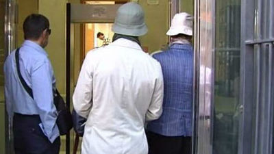 Valencia, pendiente del viento y Hellín y Murcia cerca de controlar el fuego