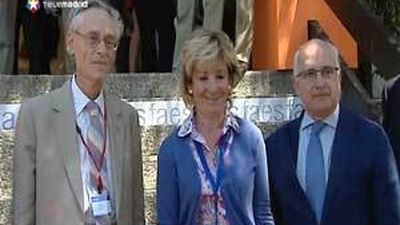 Aguirre presenta la conferencia del historiador Elliot en el campus de FAES