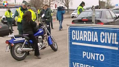 "No conduzcas bajo sus efectos", la nueva campaña de la DGT contra el alcohol y las drogas