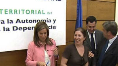 El PSOE pide que Mato explique en el Congreso los supuestos pagos de Gürtel