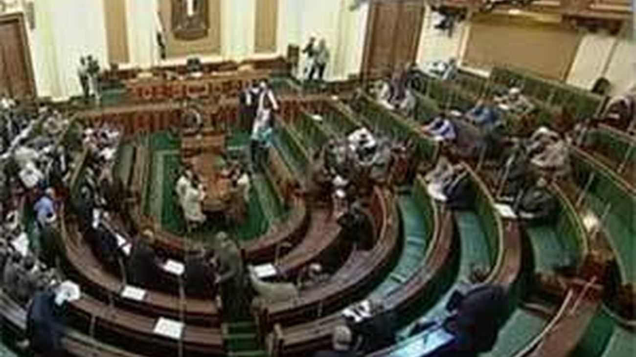 El Parlamento egipcio reanuda sus sesiones