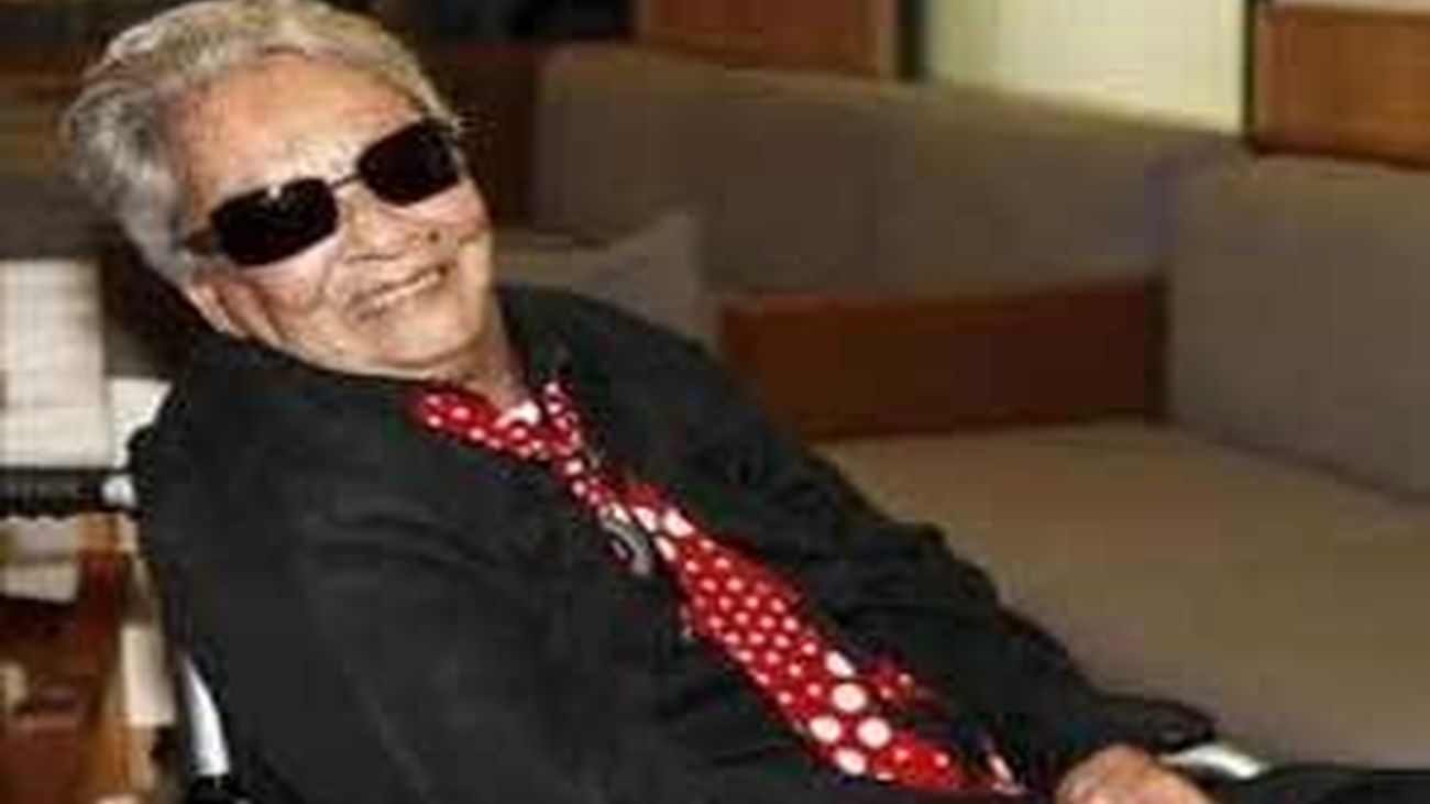 Chavela Vargas hospitalizada en Madrid por cansancio