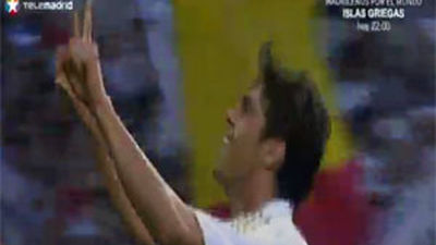 Mou no cuenta con Kaká y Berlusconi le pide rebajarse el sueldo a la mitad