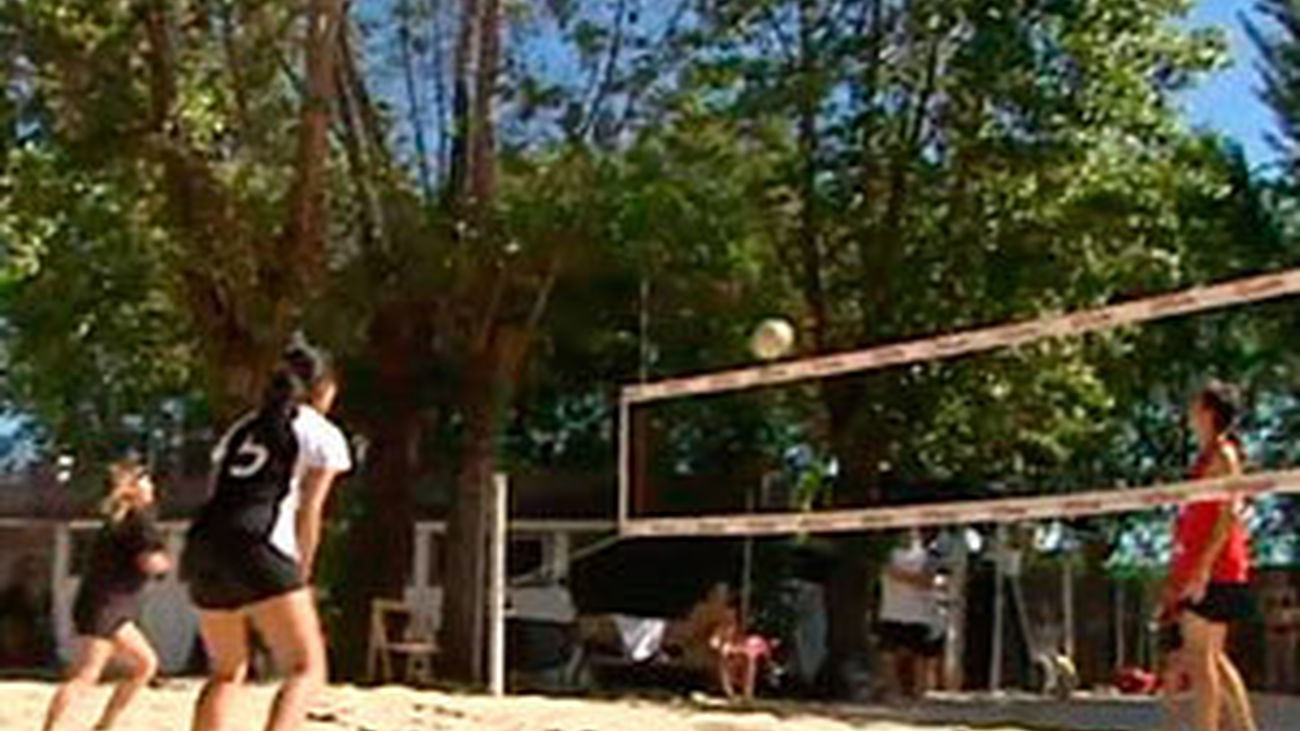 Escuela de voley playa