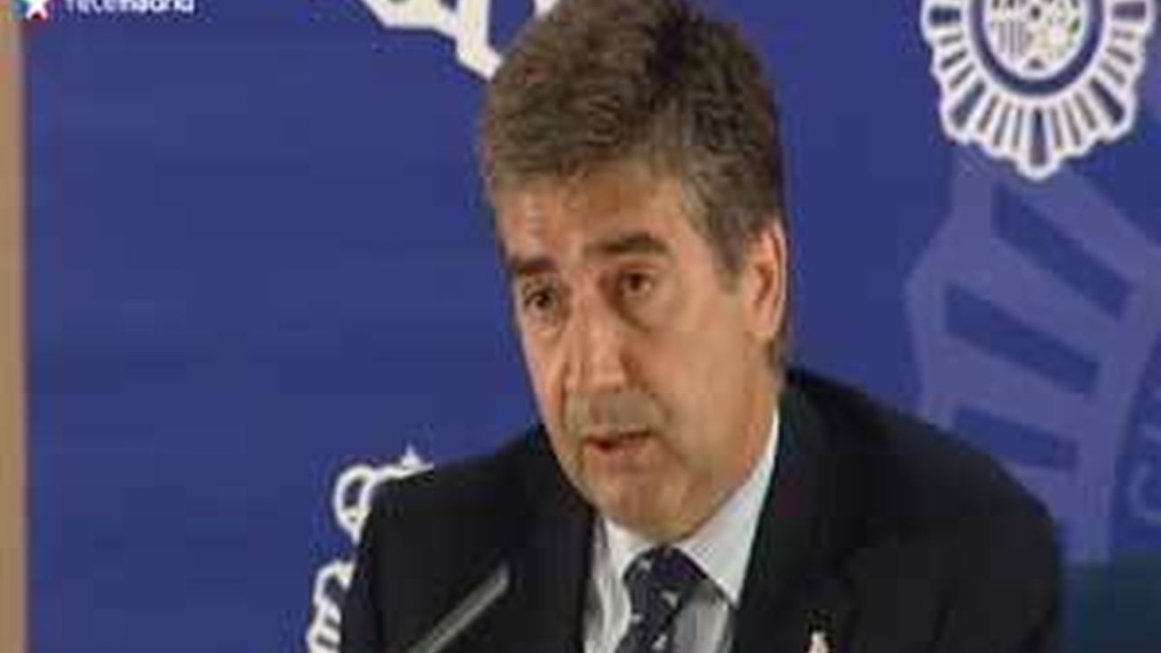 Cosidó pide "proporcionalidad" a los Policías en momentos de "conflictividad social"