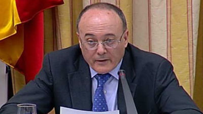 Linde dice que el Banco de España actuó "con poca decisión" antes de la crisis y "sin éxito"