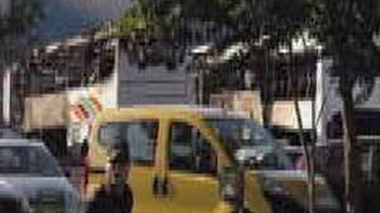 Bulgaria: 3 muertos y 20 heridos en un ataque terrorista a un autobús con turistas israelíes