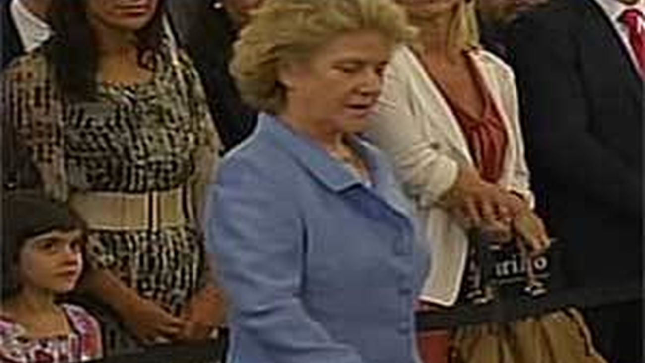 Soledad Becerril reafirma su independencia  en su toma de posesión como Defensora del Pueblo